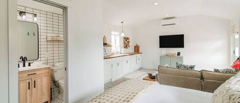 Reisekinderbett, kostenloses WLAN, Bettwäsche