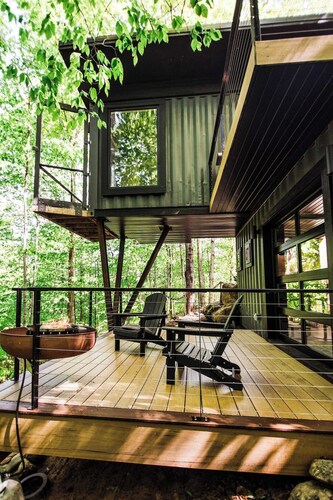 Treehouse Private Acerage