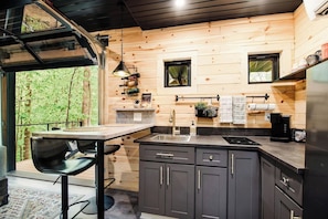 Fridge, microwave, coffee/tea maker, toaster