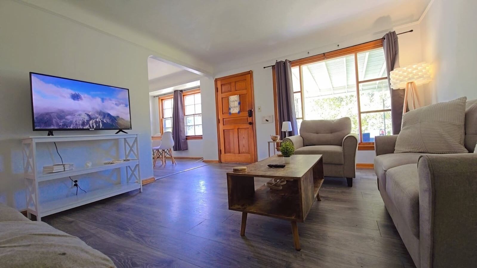Home Away From Home The Garfield Grove A Nature & Nostalgia Retreat - 보스턴