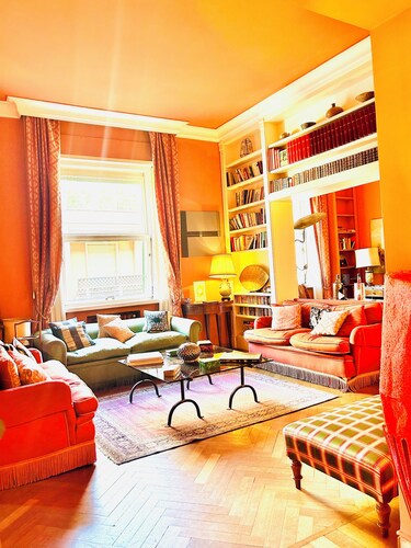 High end apartment in Parioli. Ideal for business travelers and family.