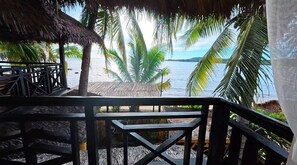 Tremannsrom – superior, sjøutsikt | Terrasse/patio