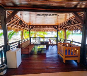 Terrace/patio - Ô Bleu Azur (Ambaro)