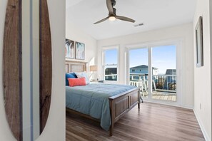 4 bedrooms, iron/ironing board, free WiFi, bed sheets - Enjoy stunning ocean views at Chipps Ahoy, a spacious 4-bedroom retreat in Oak Island. (Oak Island)