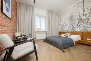 1 bedroom, WiFi, bed sheets