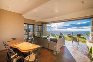 Vila Mewah | Teras/patio