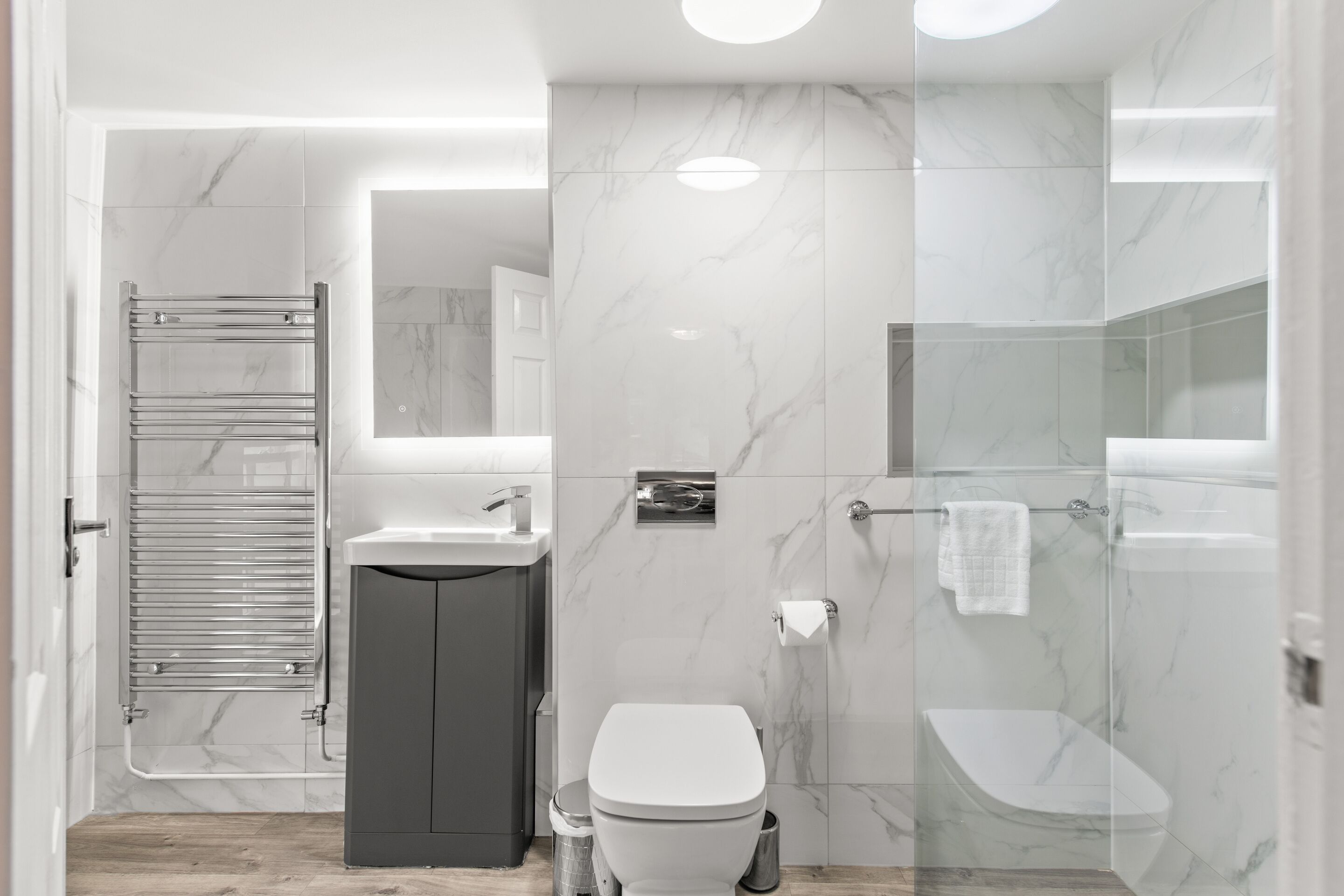 Economy Double Room, Shared Bathroom | Bathroom