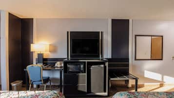2 habitaciones, escritorio y wifi