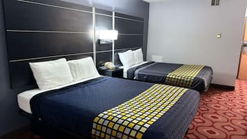 2 bedrooms, desk, WiFi