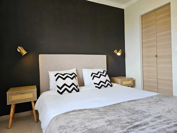 3 bedrooms, WiFi, bed sheets