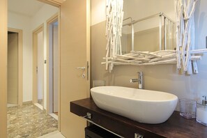 Shower, bidet