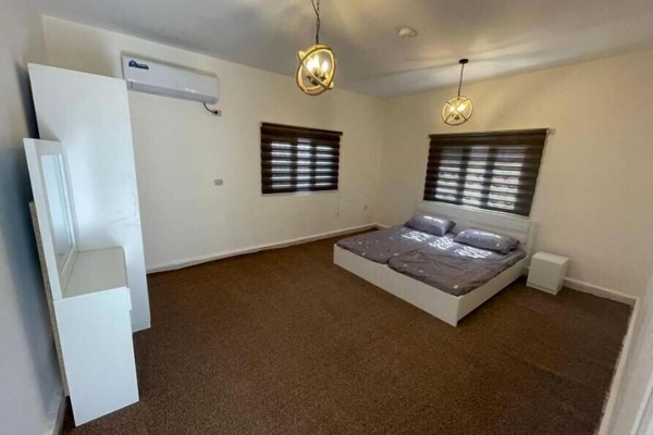 Deluxe-Zimmer, Terrasse | Schreibtisch, laptopgeeigneter Arbeitsplatz, kostenloses WLAN