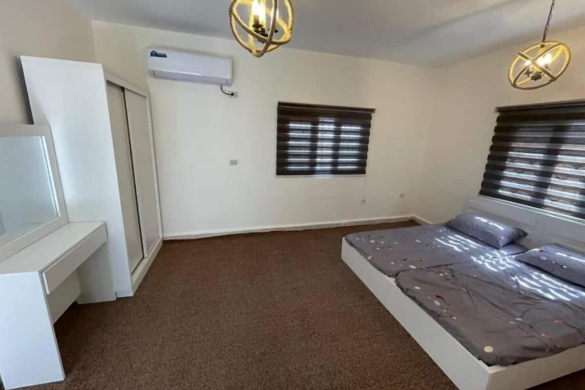 Deluxe Room, Patio | Desk, laptop workspace, free WiFi