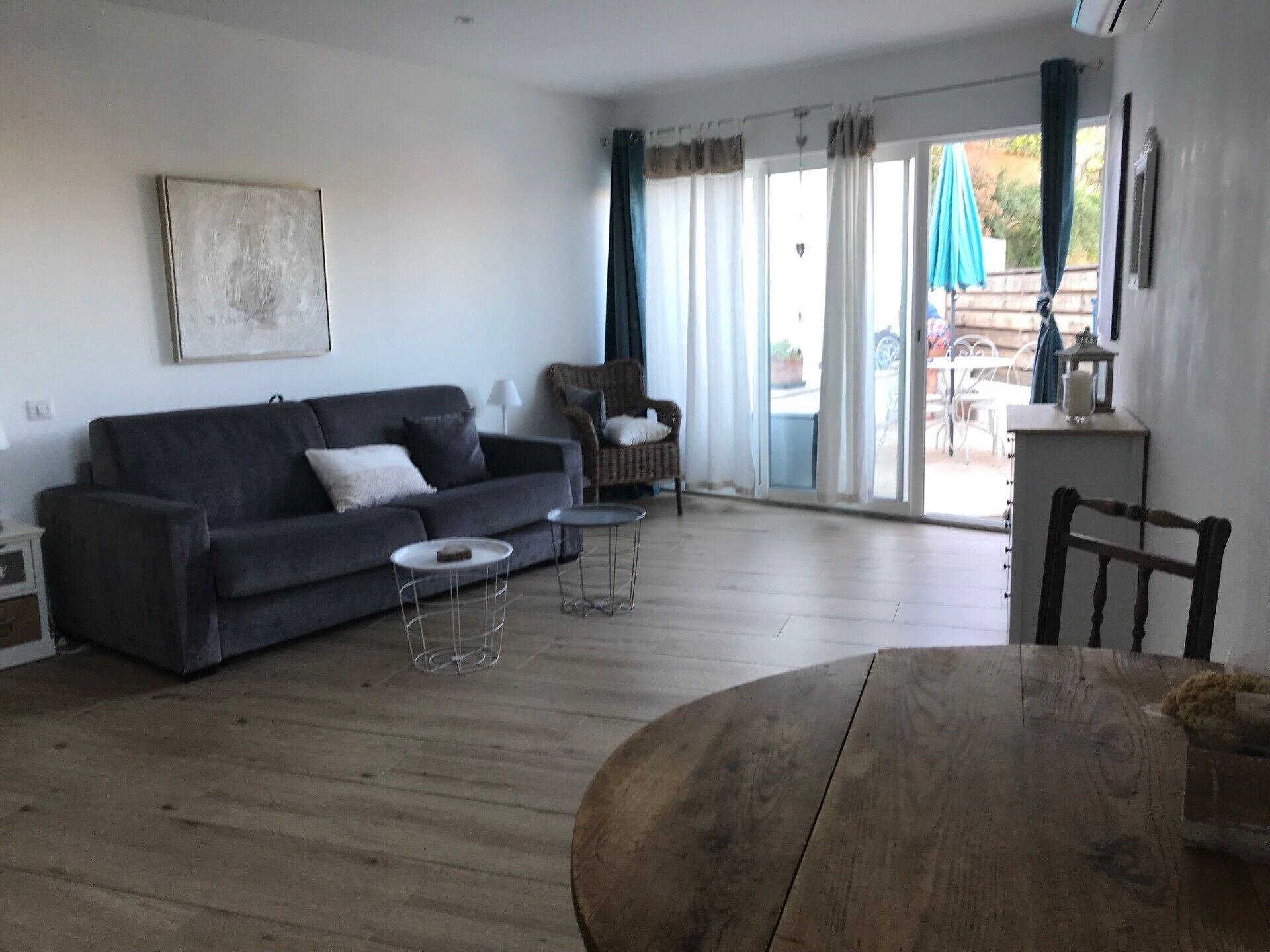 リビング エリア