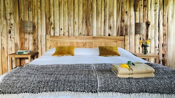 Vila exclusiva, varanda, vista para a montanha | 3 quartos, ferros/tábuas de passar roupa, Wi-Fi de cortesia