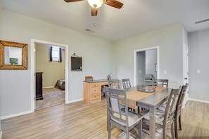Apartment (3 Bedrooms) | Interior - Pet-friendly Downtown Fulton Apt w/ Smart TV! (Fulton)