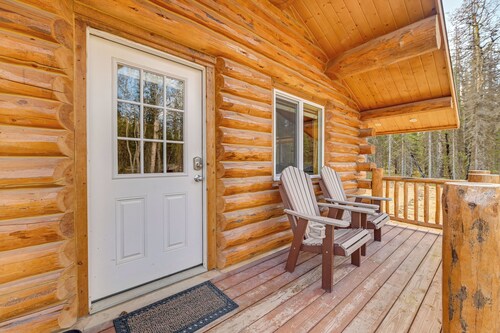 Woodsy Cabin Near Kenai River: Great for Anglers!