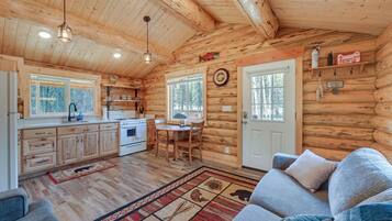 House (1 Bedroom) | Front of property