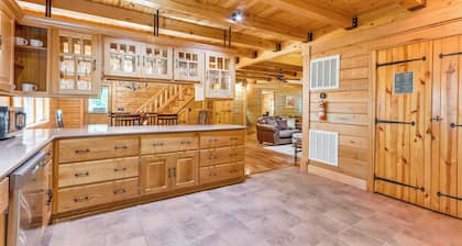 Rogers Cabin on 17 Acres w/ Wraparound Deck!