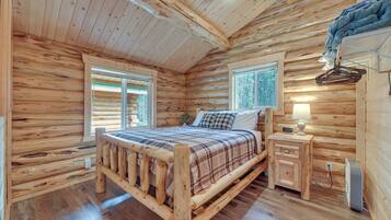 House (1 Bedroom) | Interior