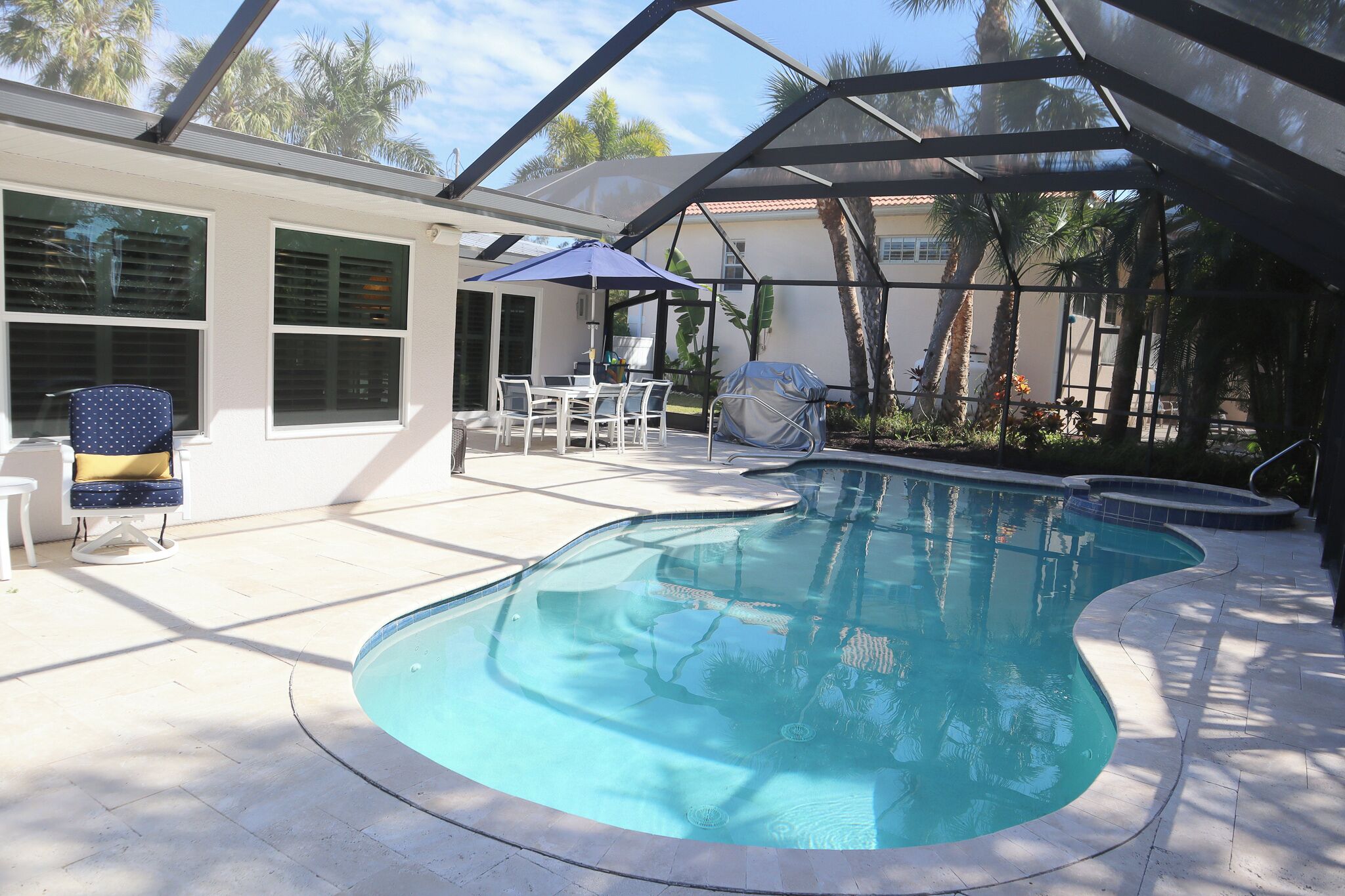Private Pool and Spa near the Beach! - The Jasmine House