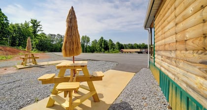 Cozy Cabin in the Smokies - Great for Couples!