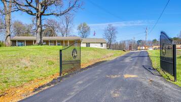 Rumah (1 Bedroom) | Interior