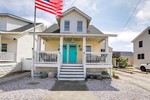 Apartment (3 Bedrooms) | Interior - Wildwood Group Retreat: 2 Blocks to Boardwalk! (North Wildwood)