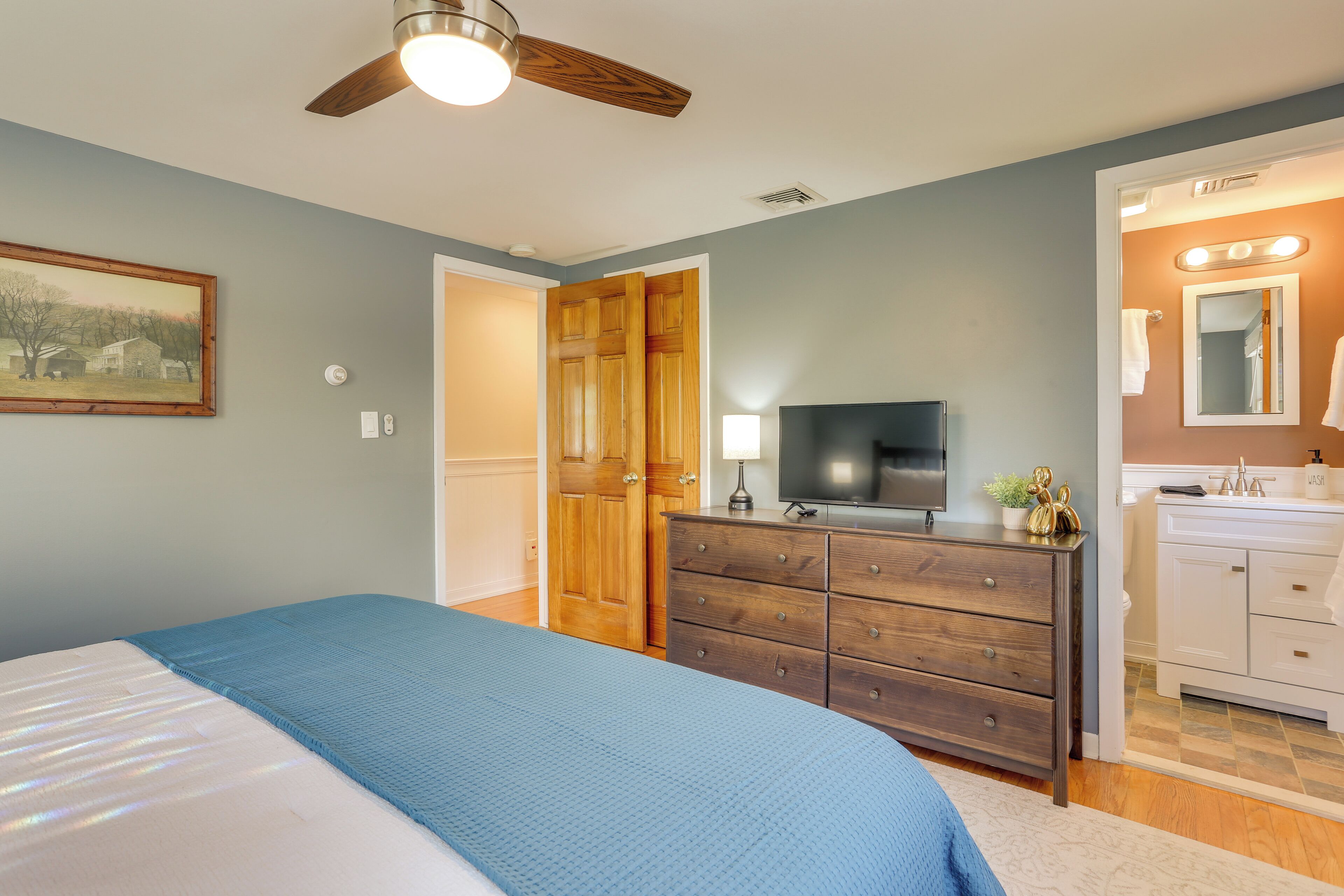 House (4 Bedrooms) | Interior