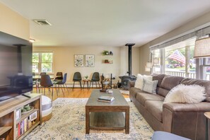 House (4 Bedrooms) | Interior