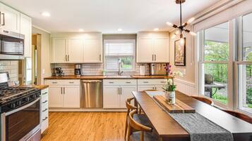 House (2 Bedrooms) | Bahagian dalam