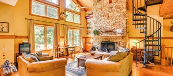 Dog-friendly Lavonia Home w/ Dock & Lake Access