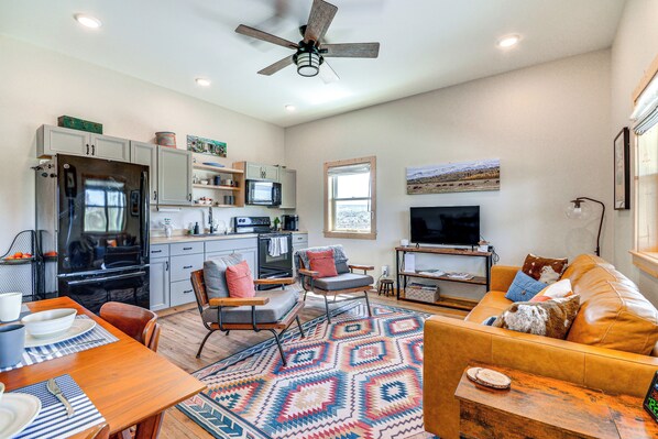 Apartment (2 Bedrooms) | Front of property - Clark Riverfront Retreat w/ Fire Pit & Views! (Powell)