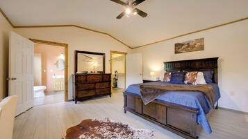 House (1 Bedroom) | Interior