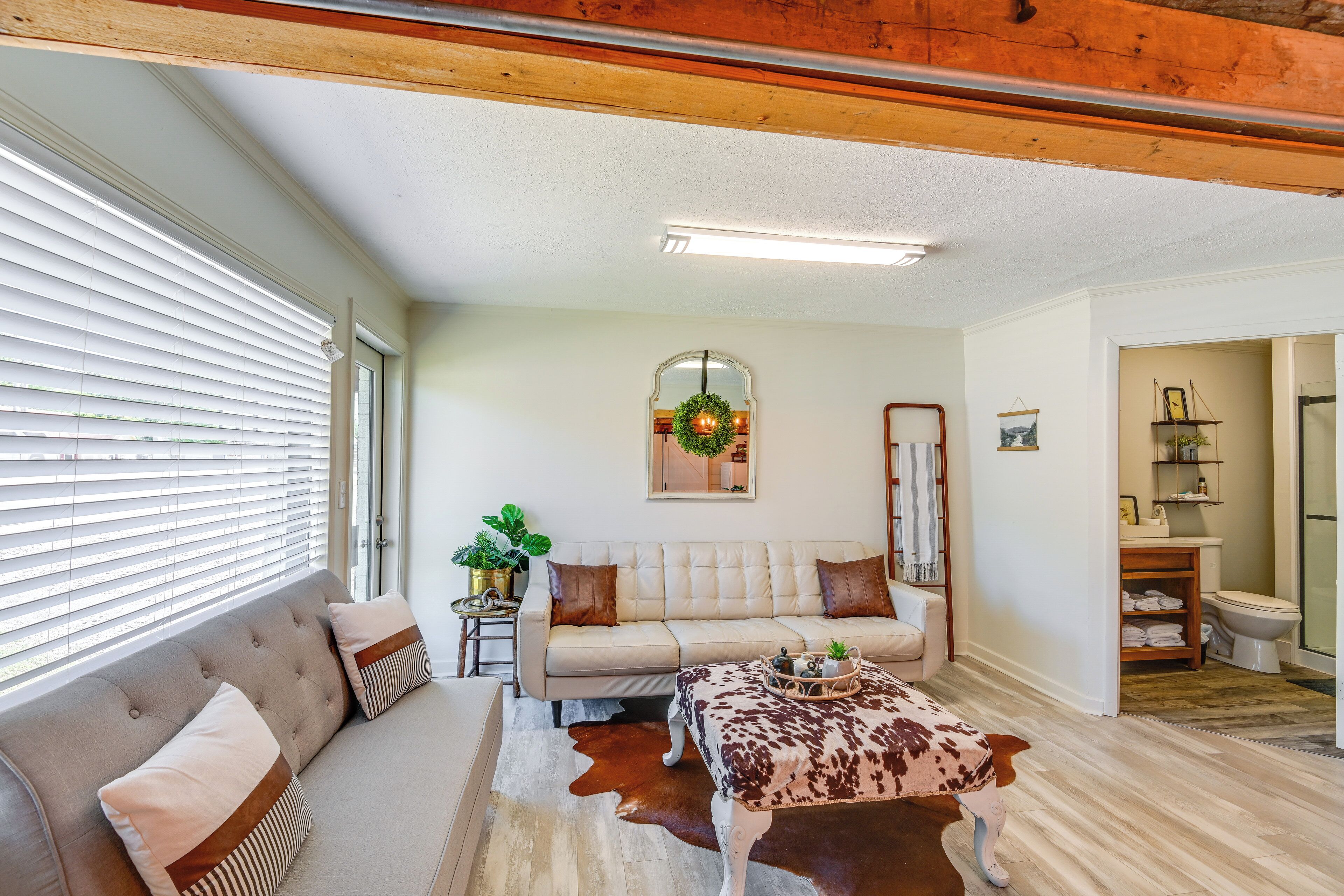 Apartment (1 Bedroom) | Interior