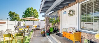 ที่พักสงบสำหรับวันหยุดที่ Poway ใกล้ร้านค้าและร้านอาหาร