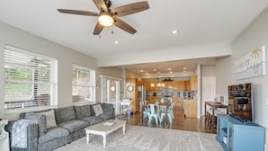 บ้านพัก (4 Bedrooms) | ภายใน