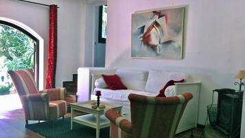 Cheminée, table de tennis de table