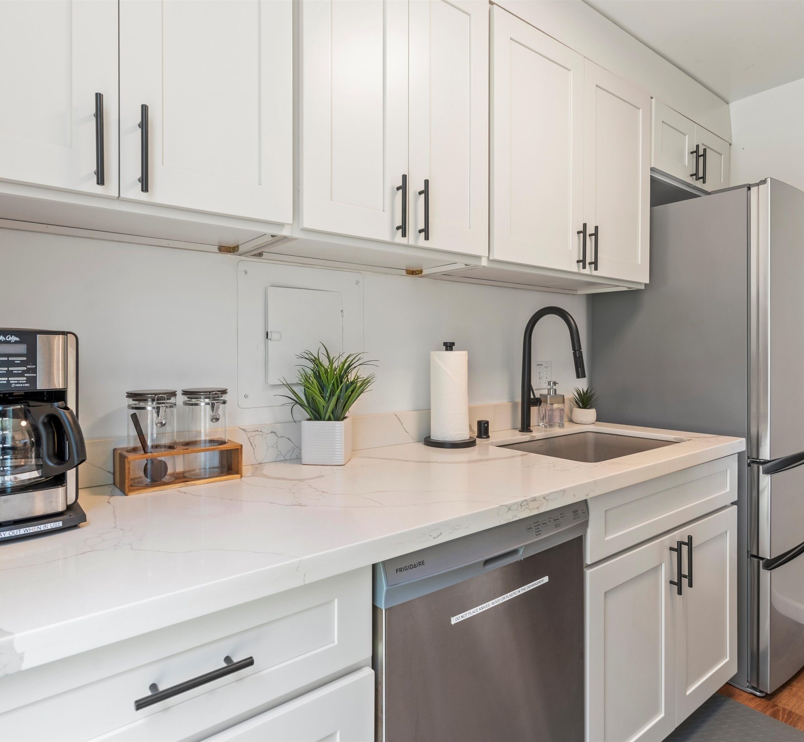 Apartment, 1 Schlafzimmer | Eigene Küche | Kühlschrank, Ofen, Herdplatte, Wasserkocher mit Kaffee-/Teezubehör