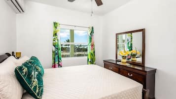 1 dormitorio, tabla de planchar con plancha, cuna de viaje y wifi gratis