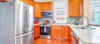 New! Gated w/ 3 Pools & Hot Tub, Only 0.5 Miles to Beach