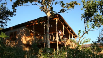 2 habitaciones, decoración personalizada y escritorio
