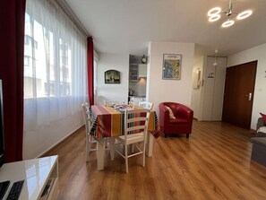Interior - T2 Apartment with Parking near La Rochelle Old Port (La Rochelle)