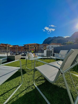 Terrace/patio - Apt. Pisces - Oasi di Menaggio, a stone's throw from everything! (Menaggio)