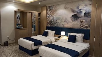 Classic-Doppel- oder -Zweibettzimmer | 1 Schlafzimmer, Zimmersafe, Schreibtisch, Verdunkelungsvorhänge