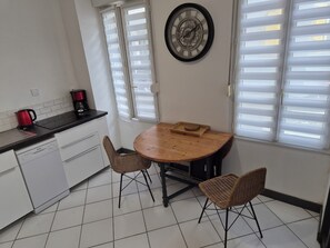 Dining - Urban Chic Idéalement Situé (Brest)