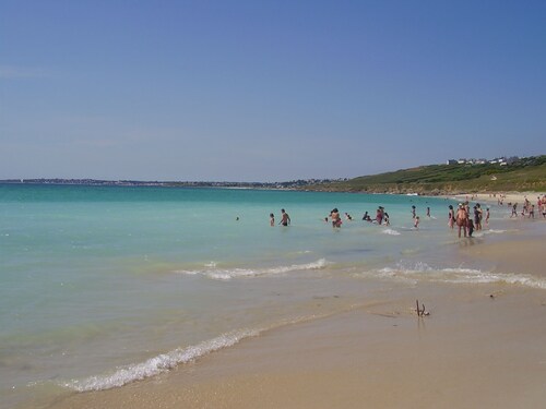 Maison 4 à 6 Personnes,  150 m de la Mer, 4mn à Pied du Port de Pors Poulhan