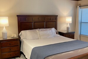 2 bedrooms, iron/ironing board, Internet, bed sheets - Modern luxury awaits at this Lakeland Village condo: top-tier amenities (South Lake Tahoe)