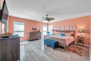 2 Schlafzimmer, Schreibtisch, Bügeleisen/Bügelbrett, kostenloses WLAN