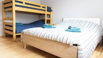 2 chambres, fer et planche Ă repasser, lit parapluie, Wi-Fi gratuit